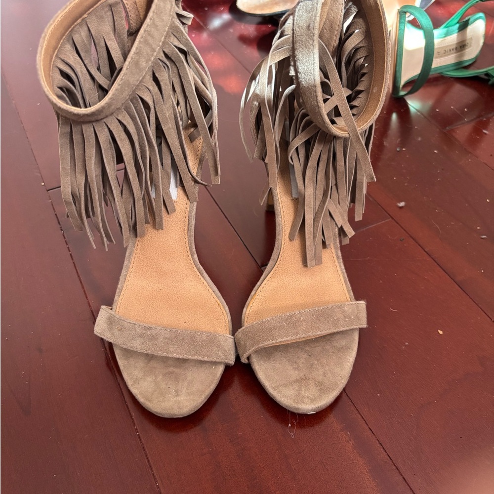 Steve Madden Taupe Suede Fringe Heels